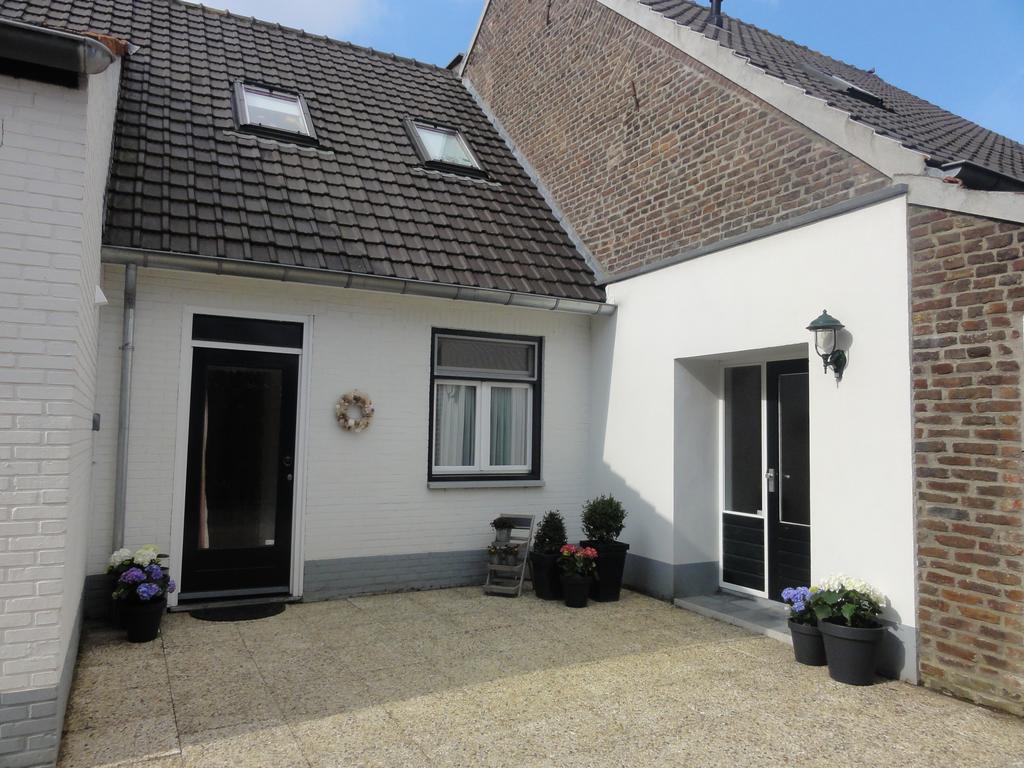 B&B Appartementen Engelenhof Stevensweert Szoba fotó